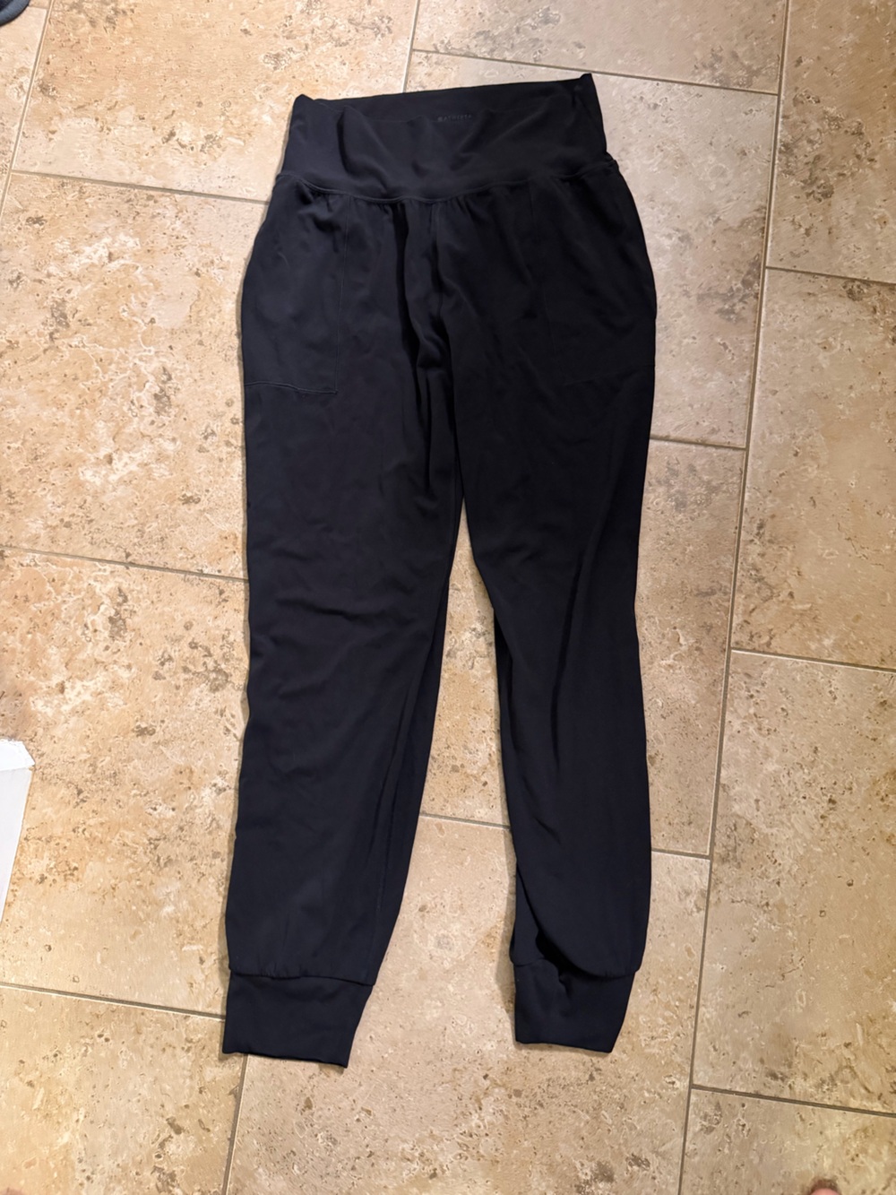 Athleta Women’s Salutation Black Joggers